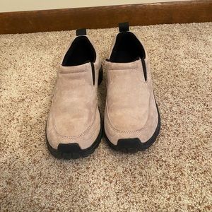 Cabela’s suede shoes